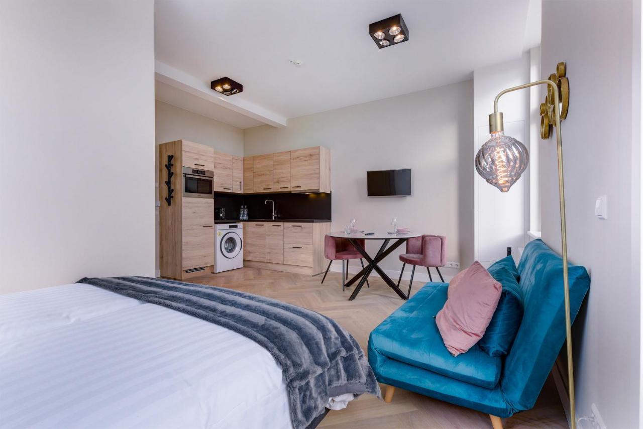 Novallure Short Stay Apartments Leidschendam Esterno foto