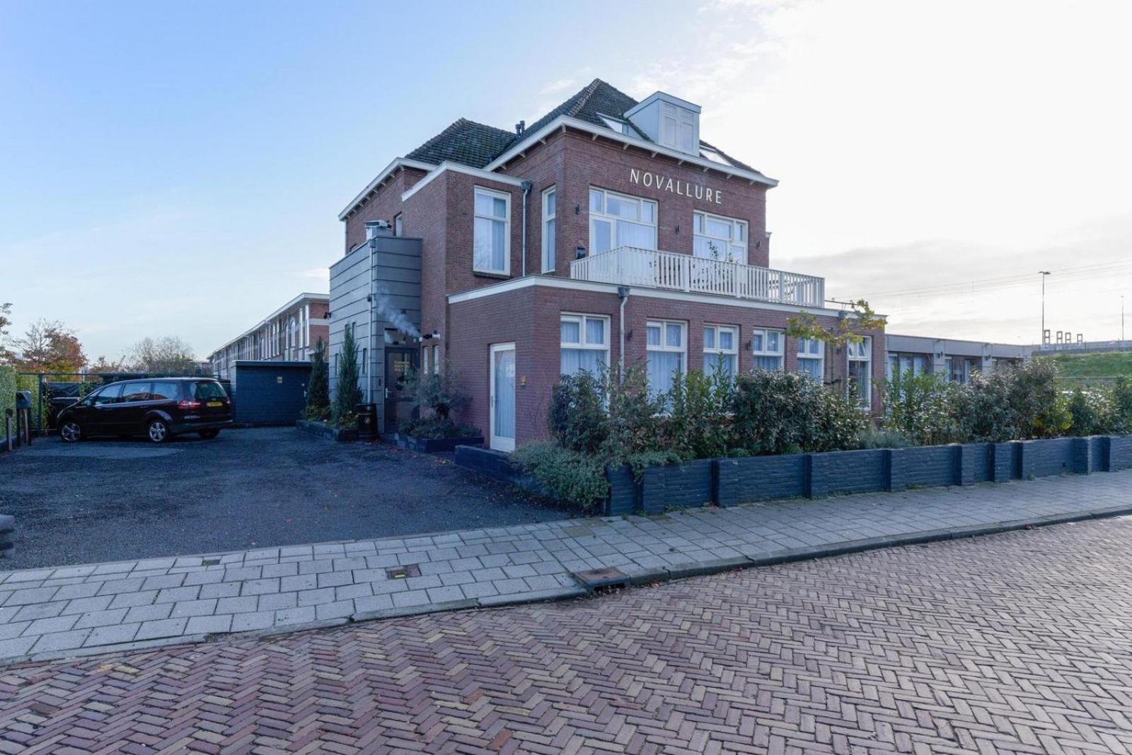 Novallure Short Stay Apartments Leidschendam Esterno foto